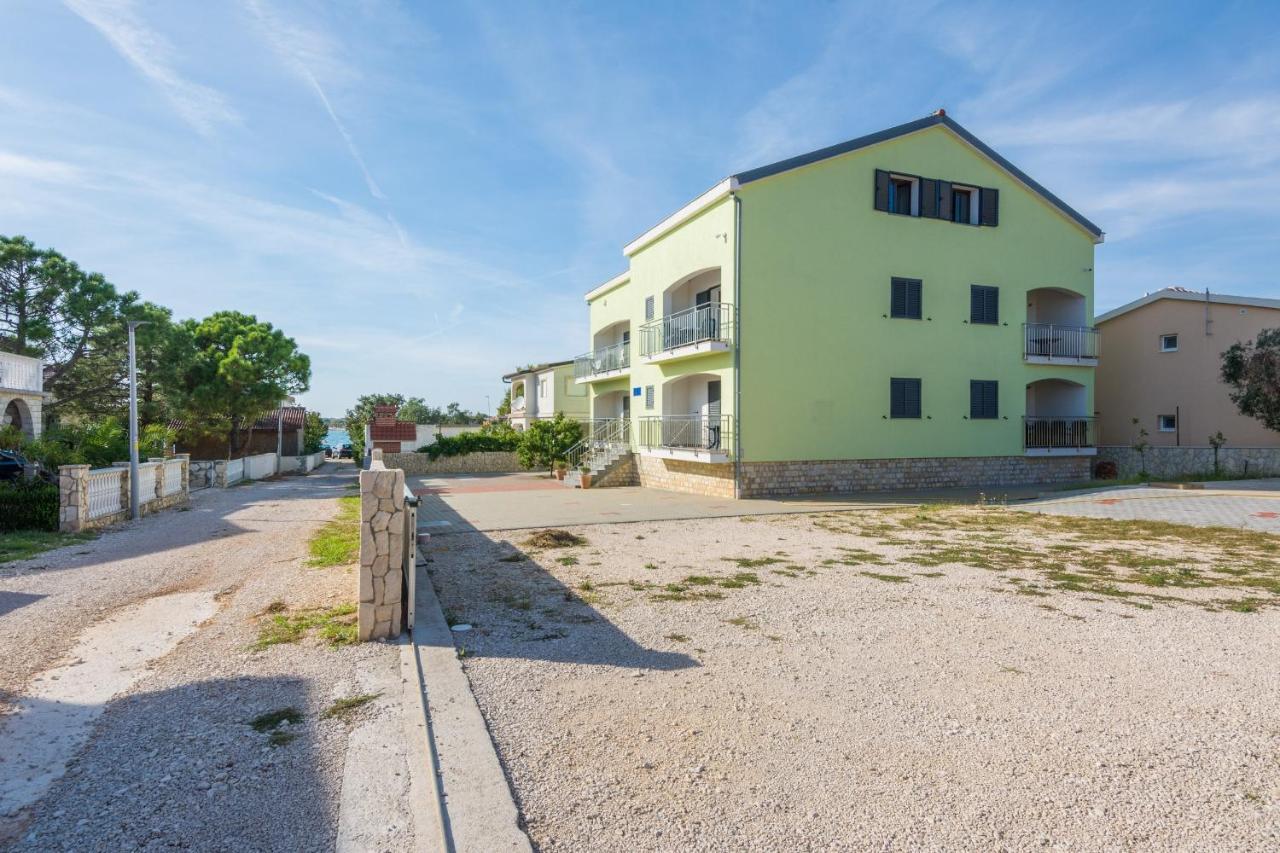 Apartments Silverstar Vir Exterior foto